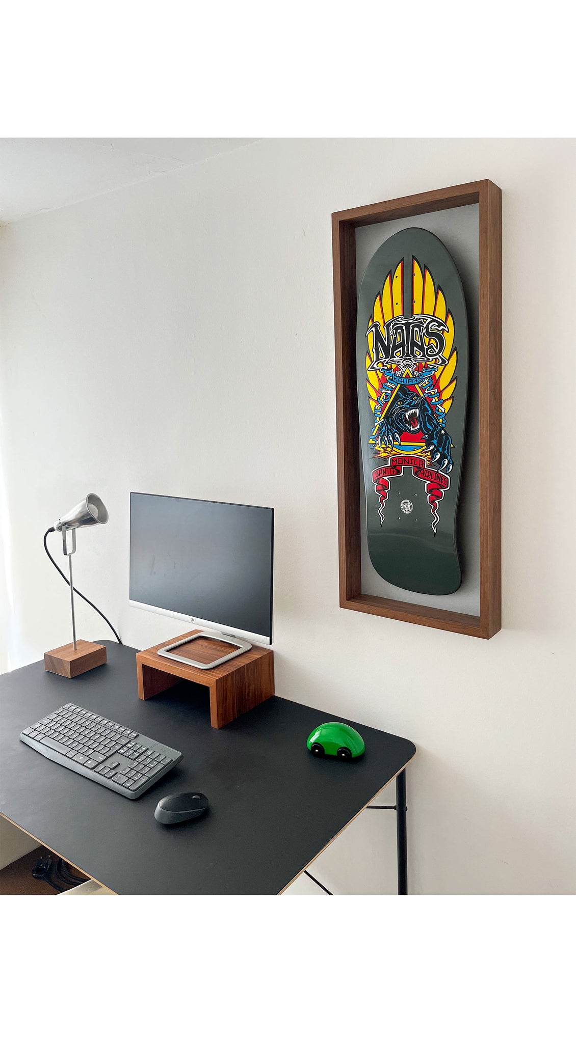 Frameboi skateboarding deck frame- Accesorios - Furtivo! Skateboarding