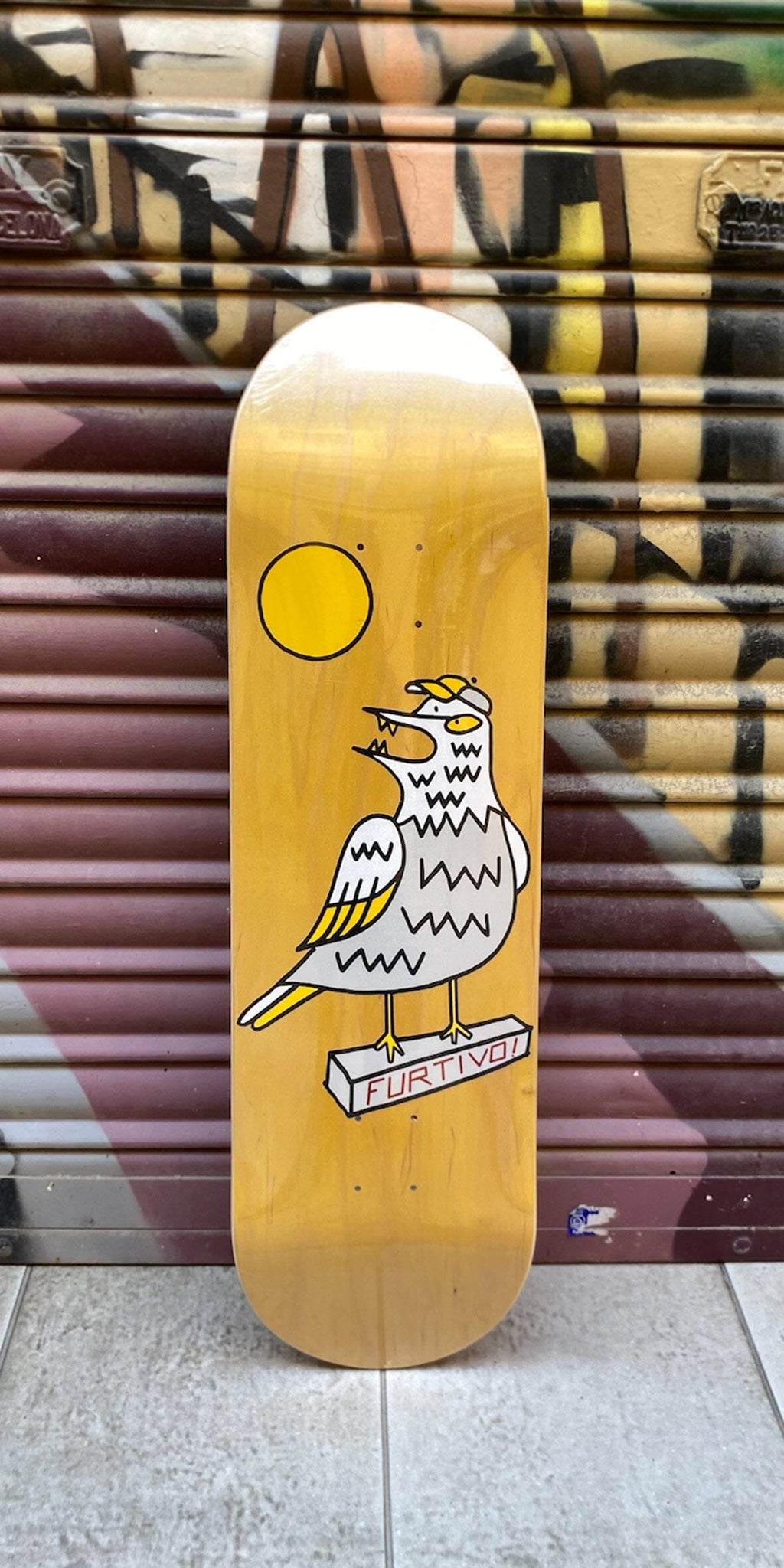 Furtivo "CARNIVORA" 9.0 Yellow Popsicle Skateboard Deck- Tabla Tabla/Deck Furtivo Skateboarding 