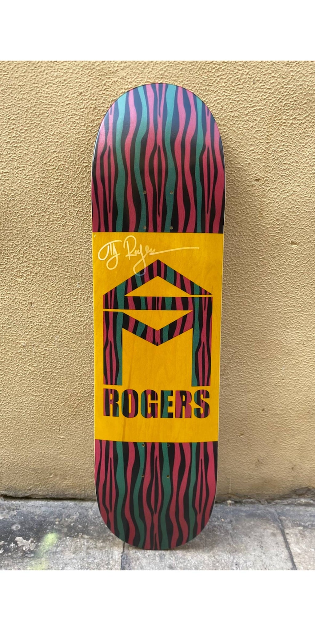 Skate mafia "Signed" Represent Rogers 8.25 x 31.38 Skateboard Deck Tabla Skate tabla de monopatín Skate Mafia 