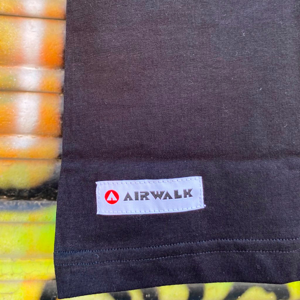 Airwalk Camouflage Black Reissue Tshirt- Camiseta - Furtivo! Skateboarding