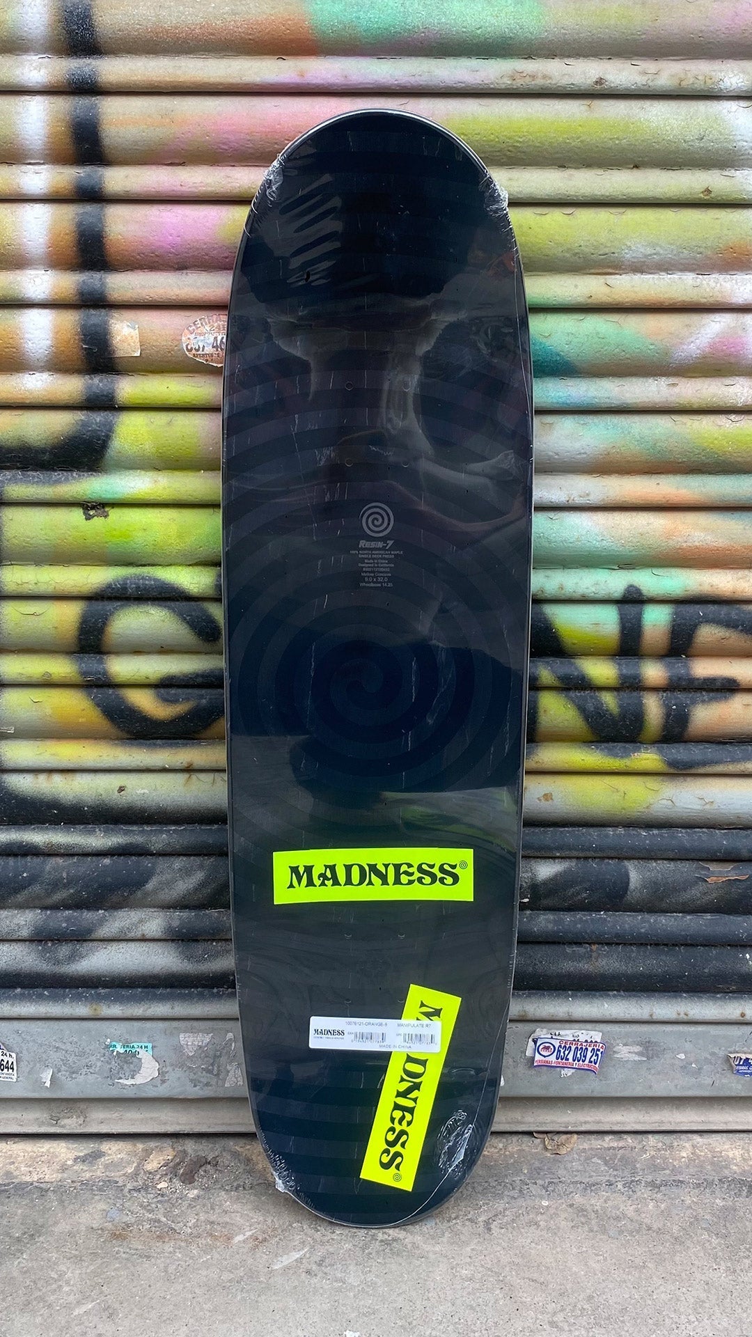 MADNESS Manipulate R7 9.0 Skateboard Deck - Tabla Skate Tabla/Deck Madness 