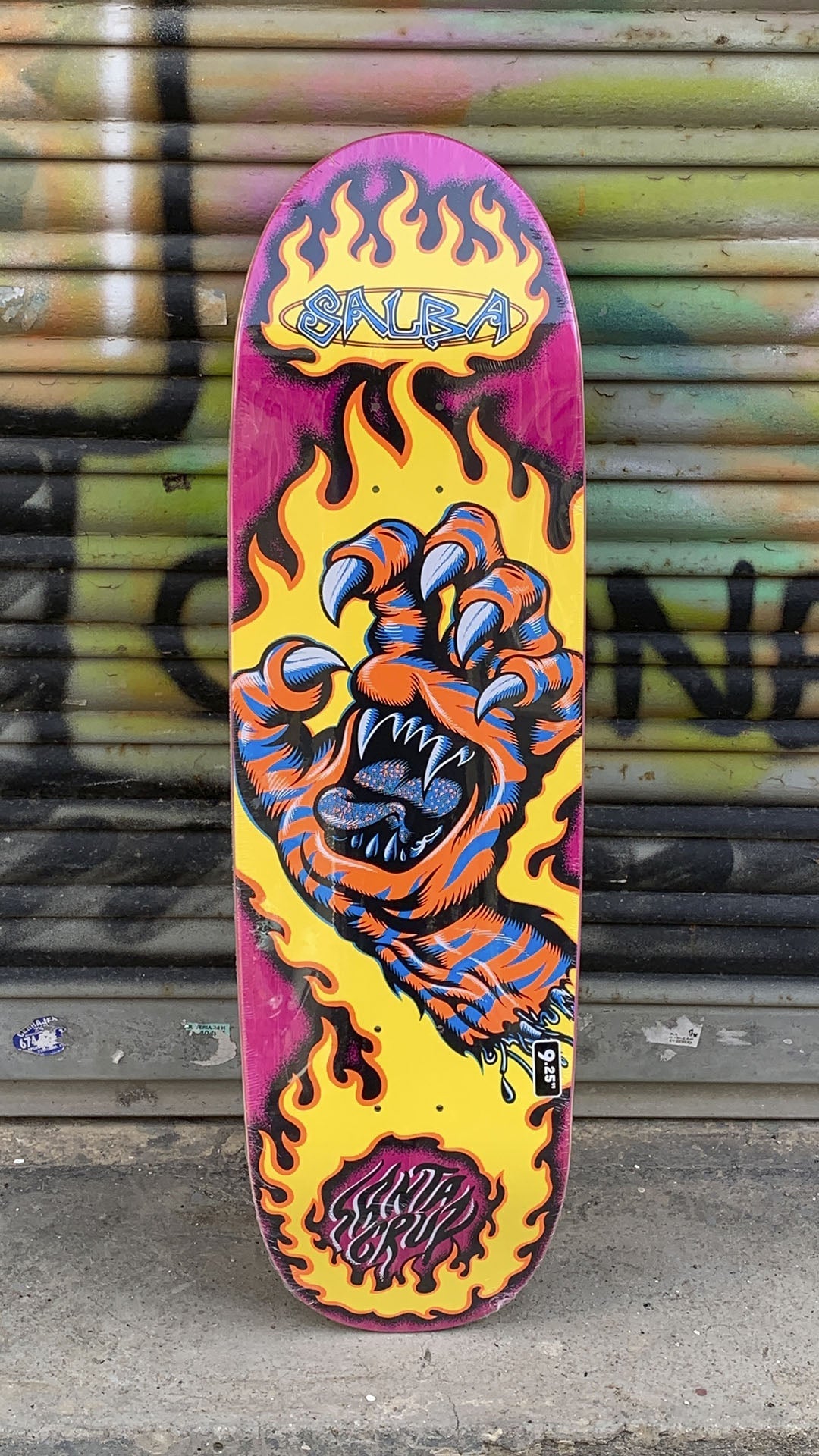 Santa Cruz 9.25 Salba Tiger Hand Shaped Skateboard Deck - Tabla Skate Tabla/Deck Santa Cruz Skateboards 